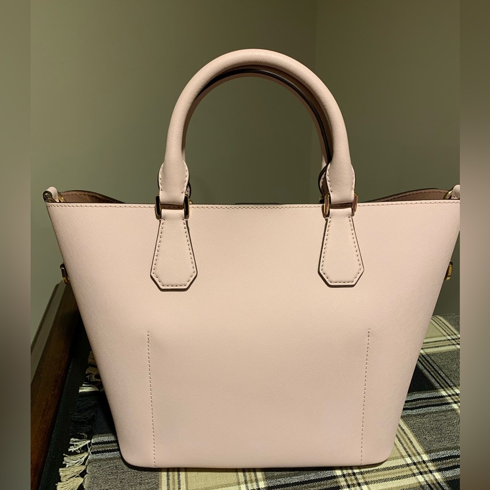 Michael Kors - Picture 3 of 13